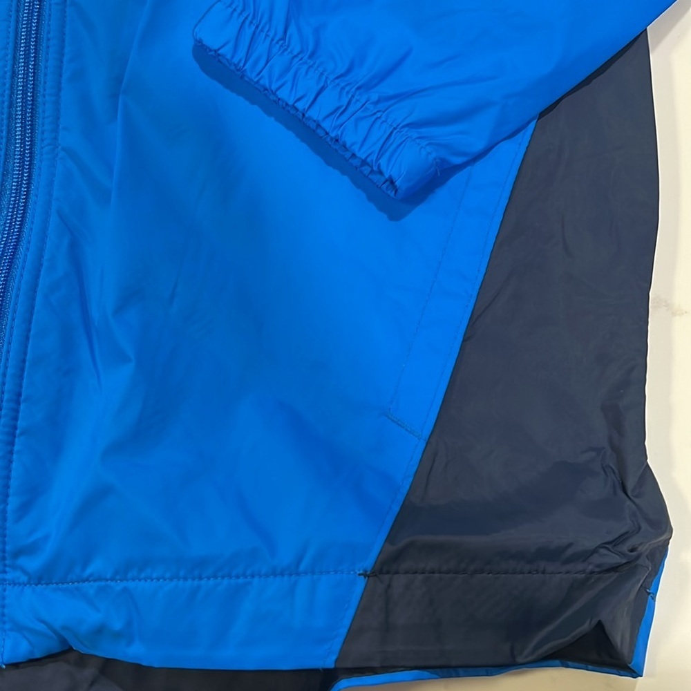 Columbia - boys 10/12 lightweight windbreaker, rain coat - Picture 3 of 5